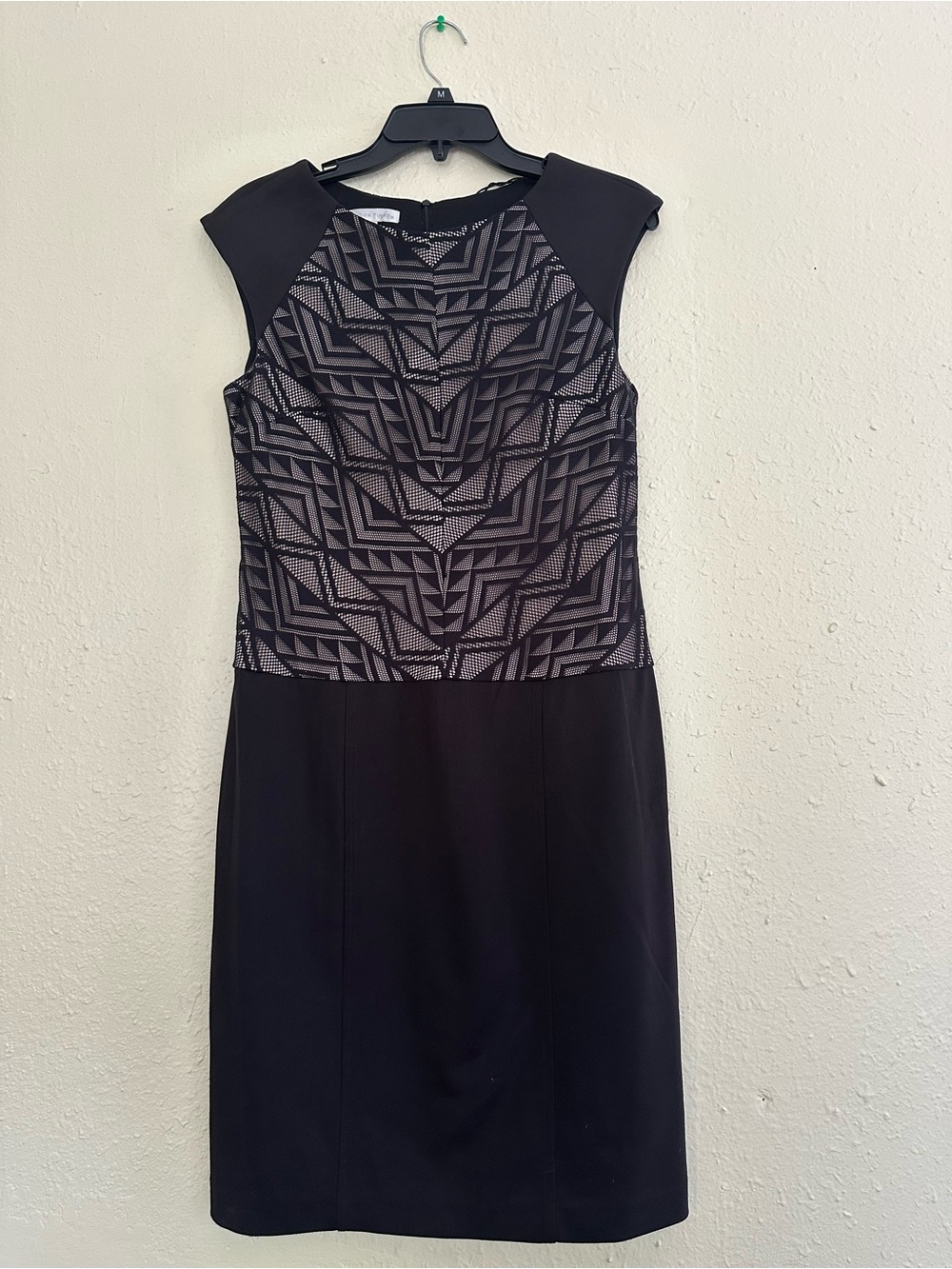 London Times Black Geometric lace Dress EUC